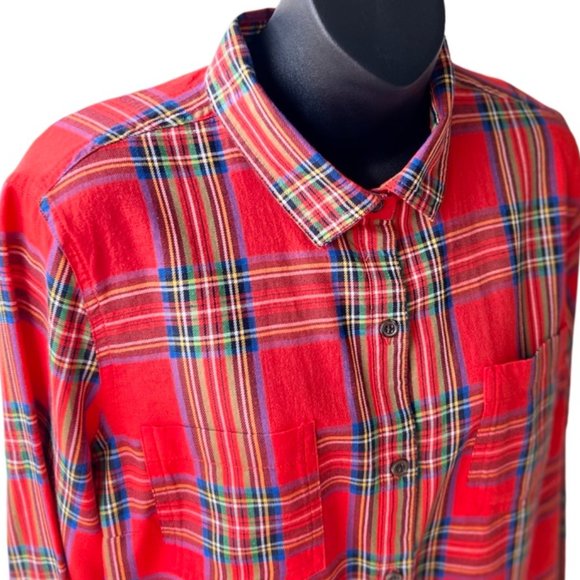 🌸4/$50🌸 Old Navy Red Tartan Flannel Button Down Shirt - Picture 3 of 14